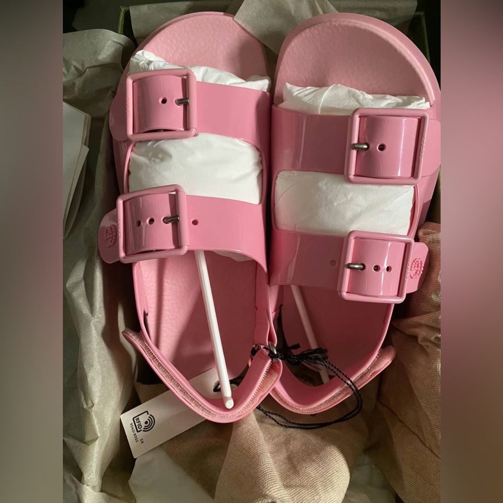 COPY - Gucci Mini Double G Sandal ‘Pastel Pink Rubber’ 660243
